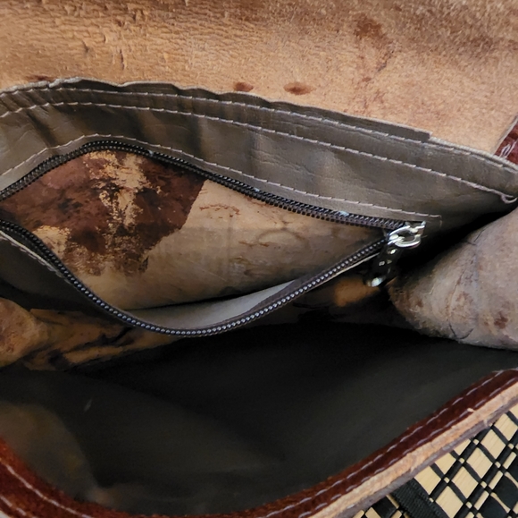 Handmade vintage leather Jerusalem handbag from the holy. Women's leather purse - Picture 9 of 9